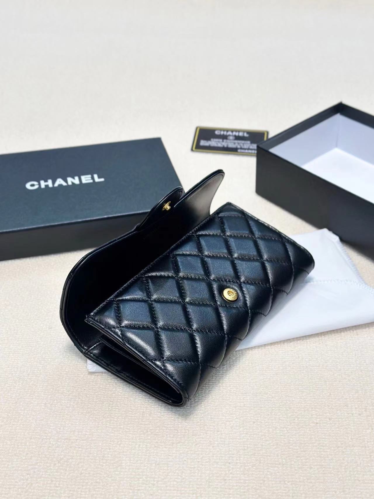 CHANEL シャネル 財布