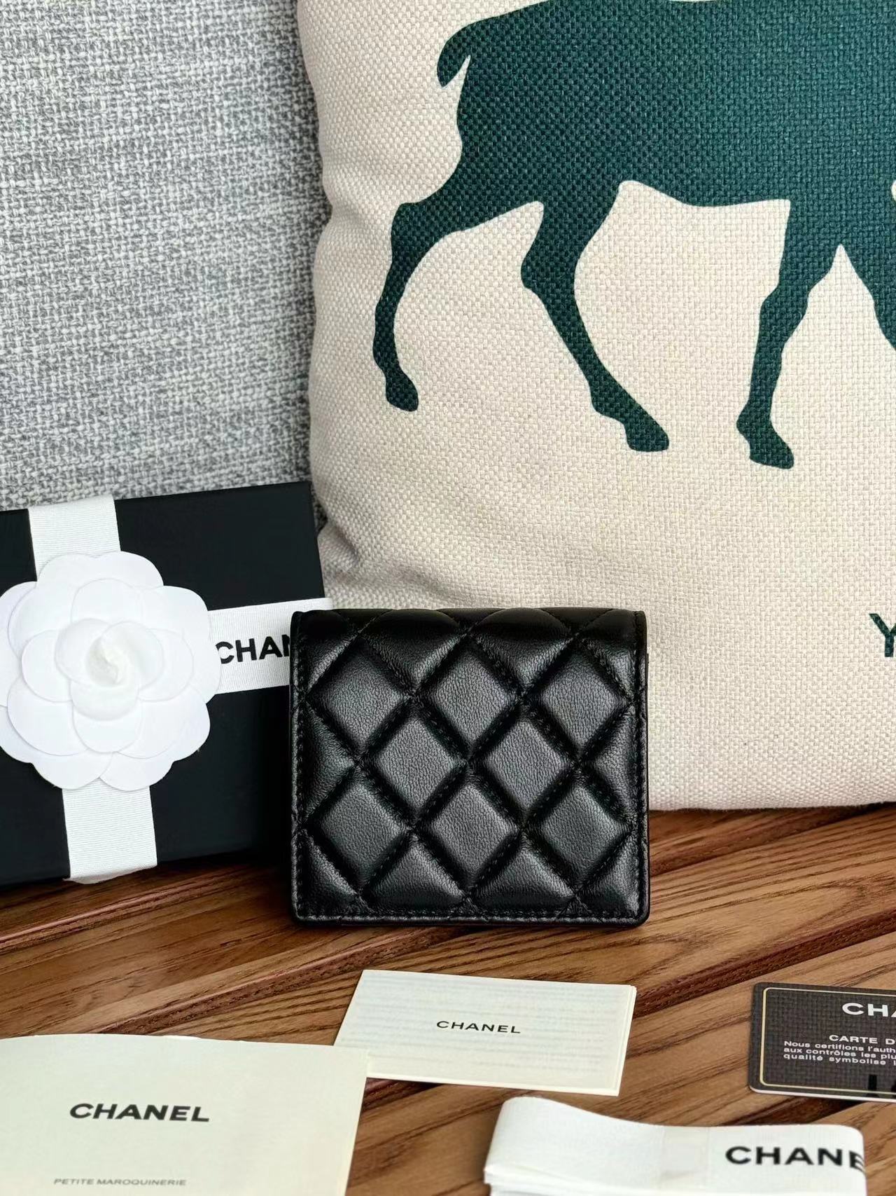 CHANEL シャネル 財布