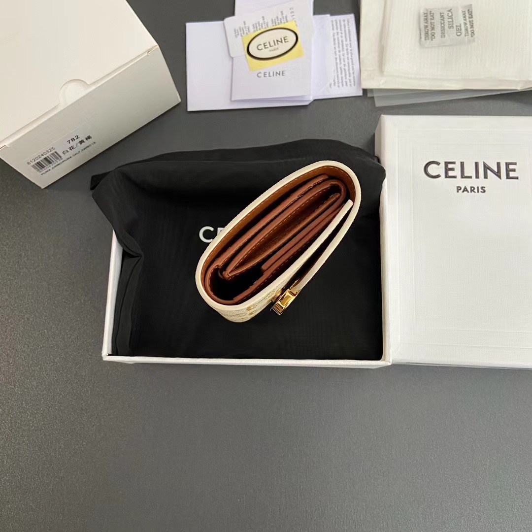 CELINE セリーヌ 財布