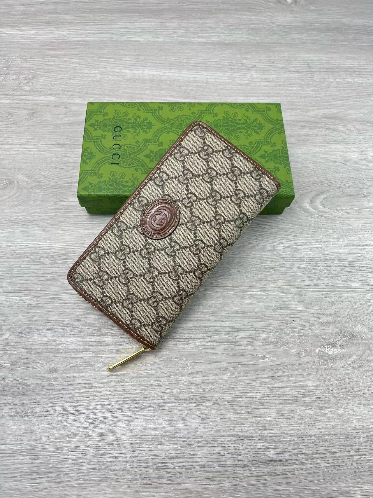 GUCCI グッチ 財布