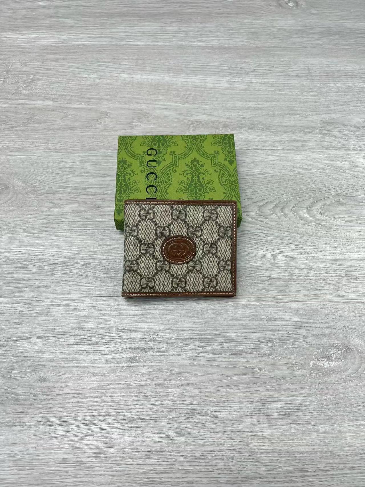 GUCCI グッチ 財布