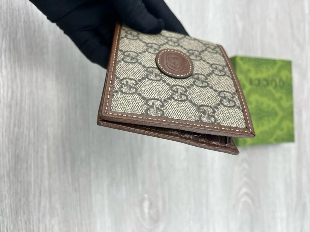 GUCCI グッチ 財布