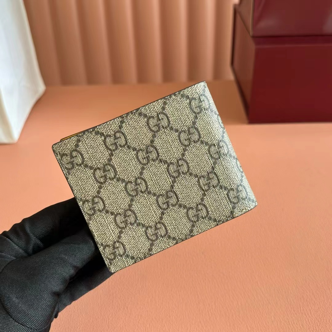 GUCCI グッチ 財布