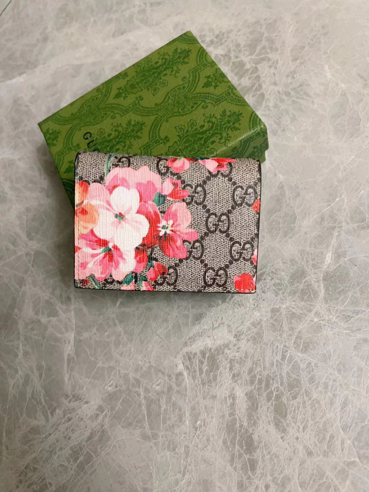 GUCCI グッチ 財布