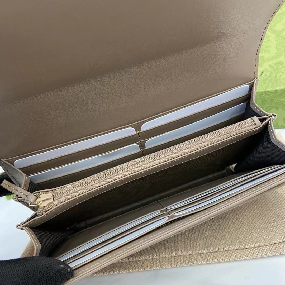 GUCCI グッチ 財布