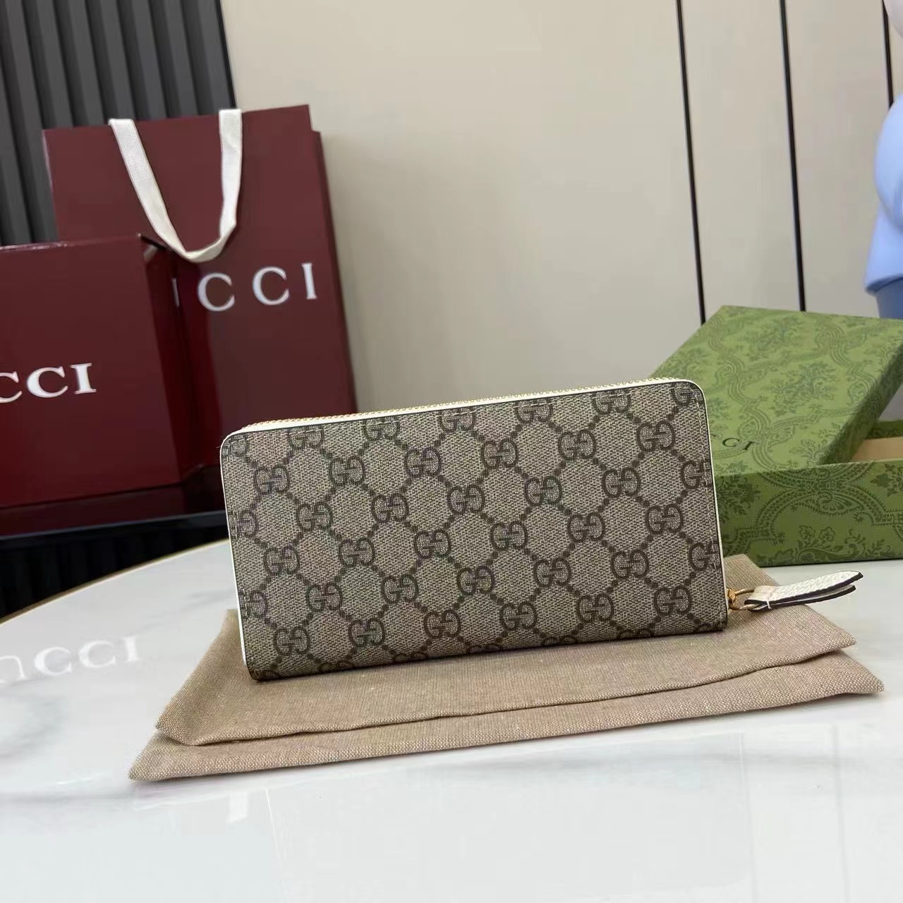 GUCCI グッチ 財布