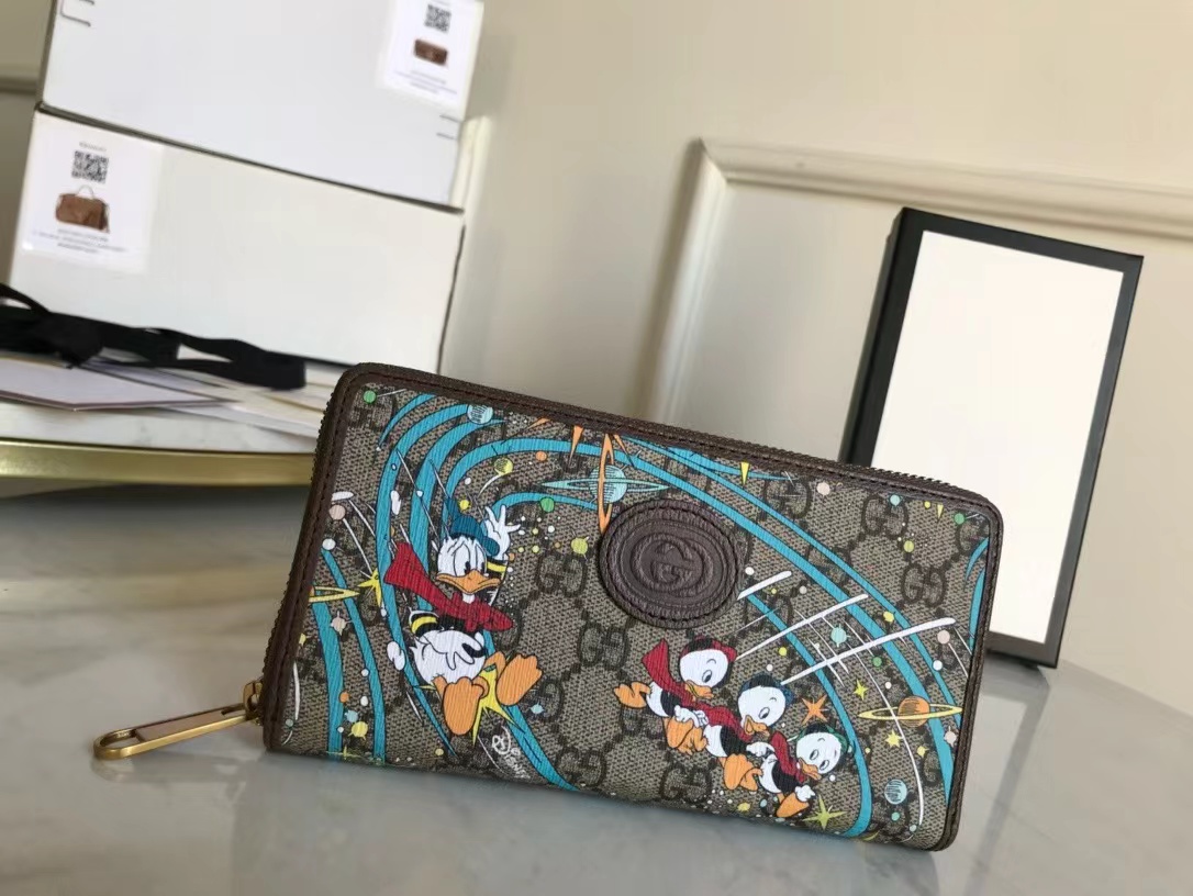 GUCCI グッチ 財布