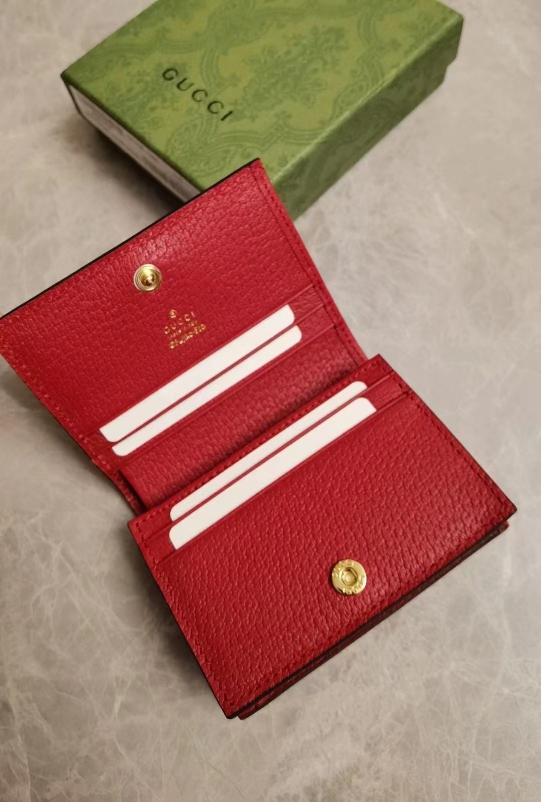 GUCCI グッチ 財布