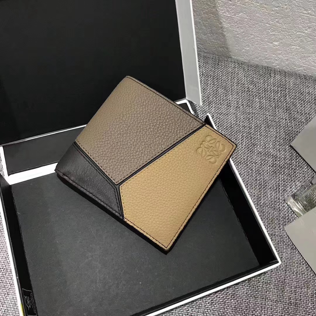 Loewe ロエベ 財布