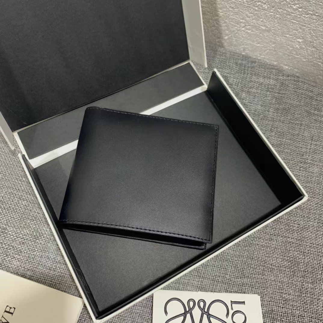 Loewe ロエベ 財布
