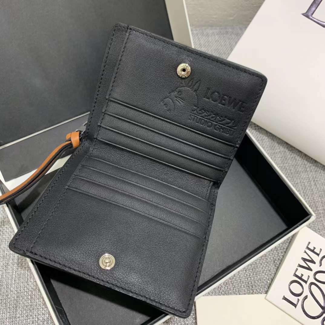 Loewe ロエベ 財布