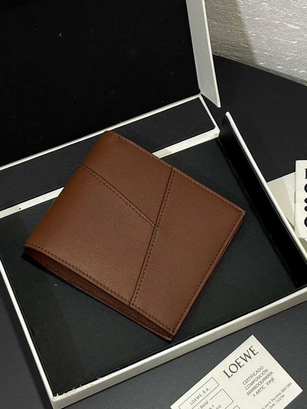 Loewe ロエベ 財布