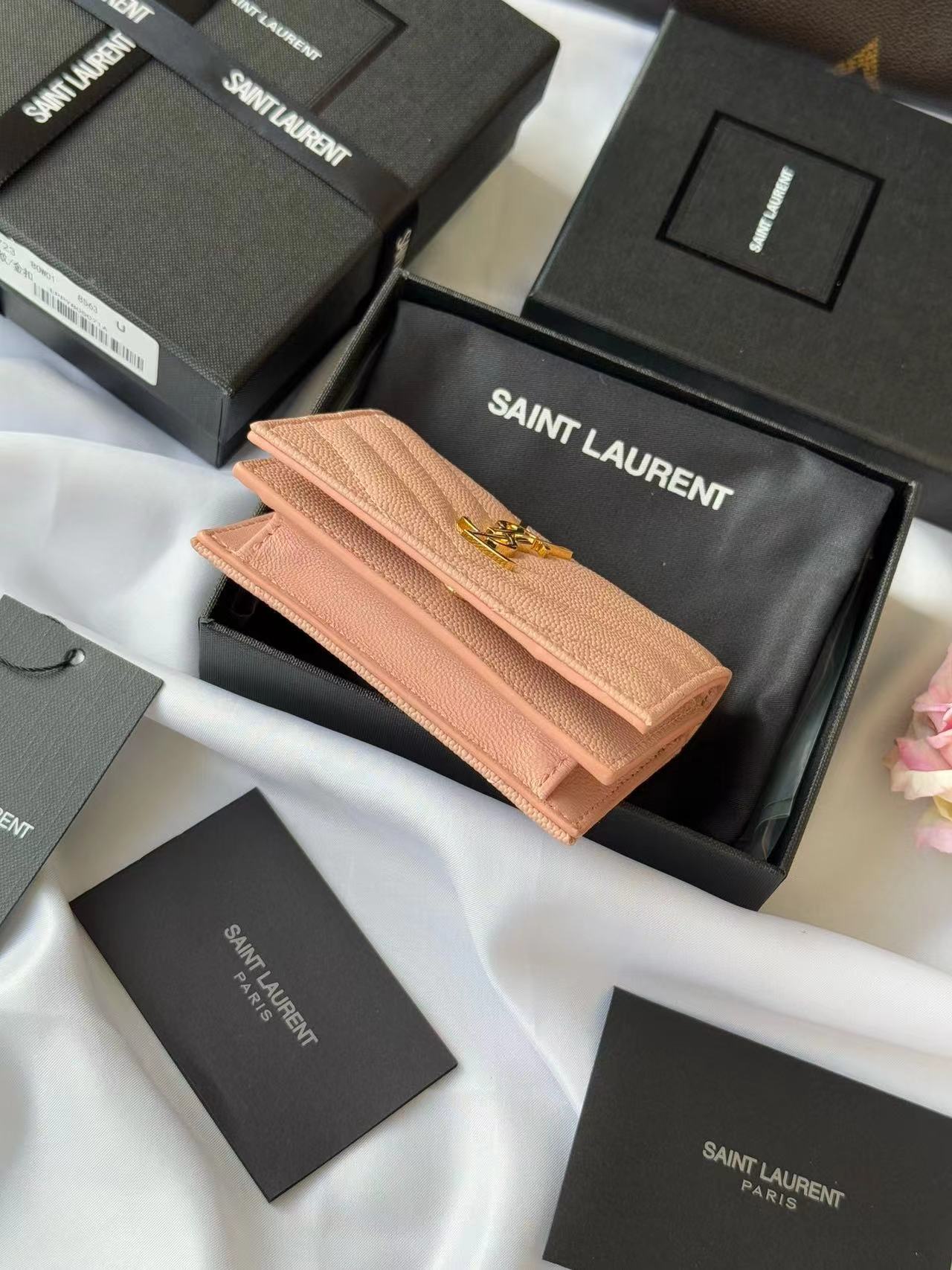 SAINT LAURENT イヴ·サンローラン  財布