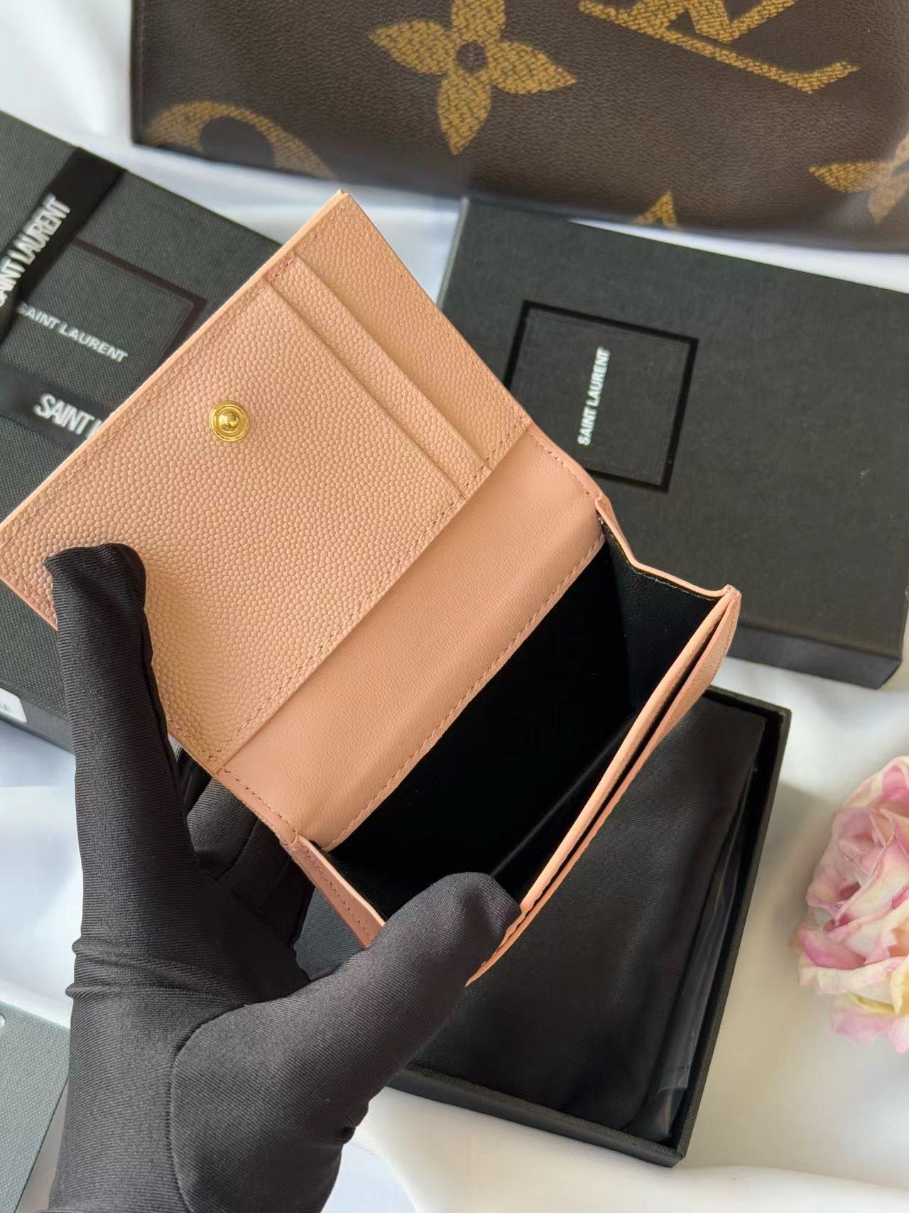 SAINT LAURENT イヴ·サンローラン  財布