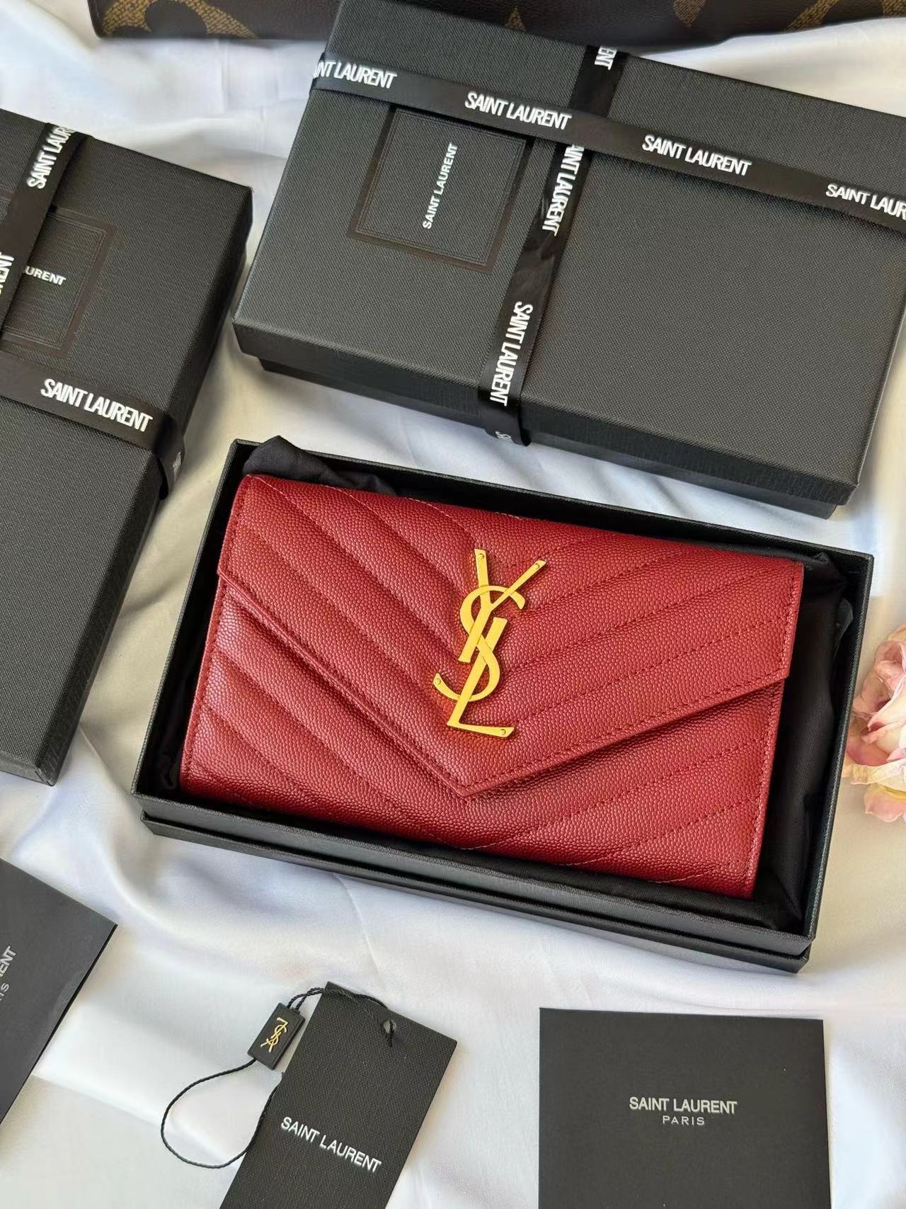 SAINT LAURENT イヴ·サンローラン  財布