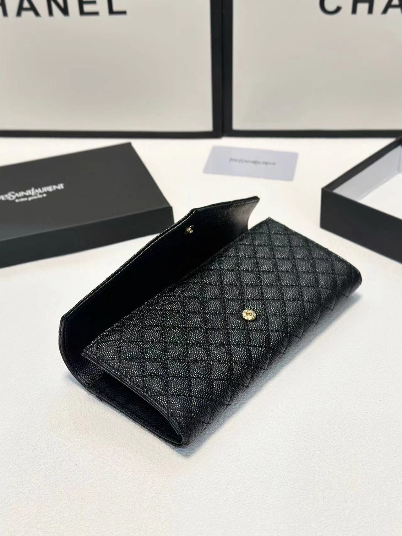 SAINT LAURENT イヴ·サンローラン  財布