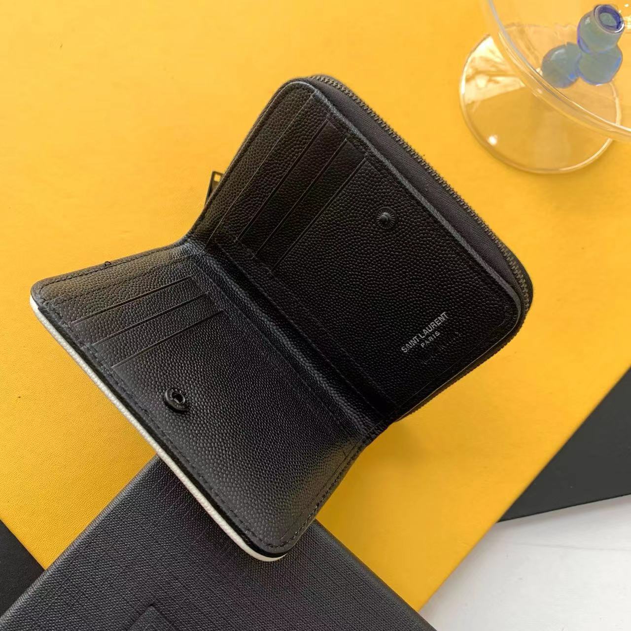 SAINT LAURENT イヴ·サンローラン  財布