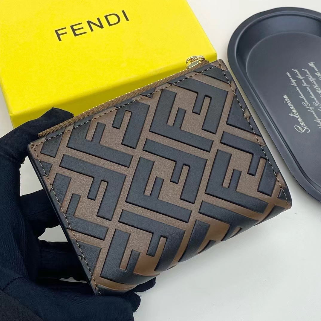 Fendi フェンディ  財布