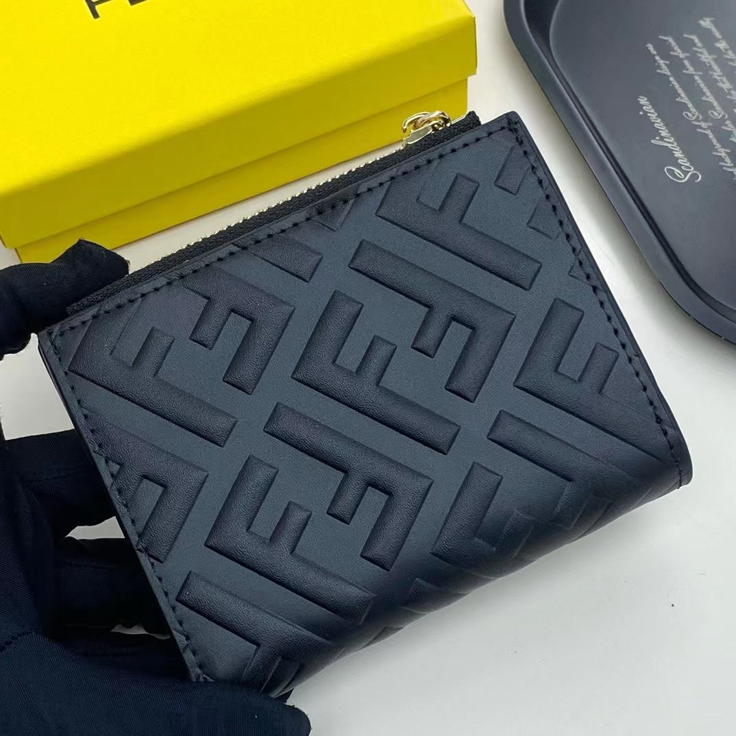 Fendi フェンディ  財布
