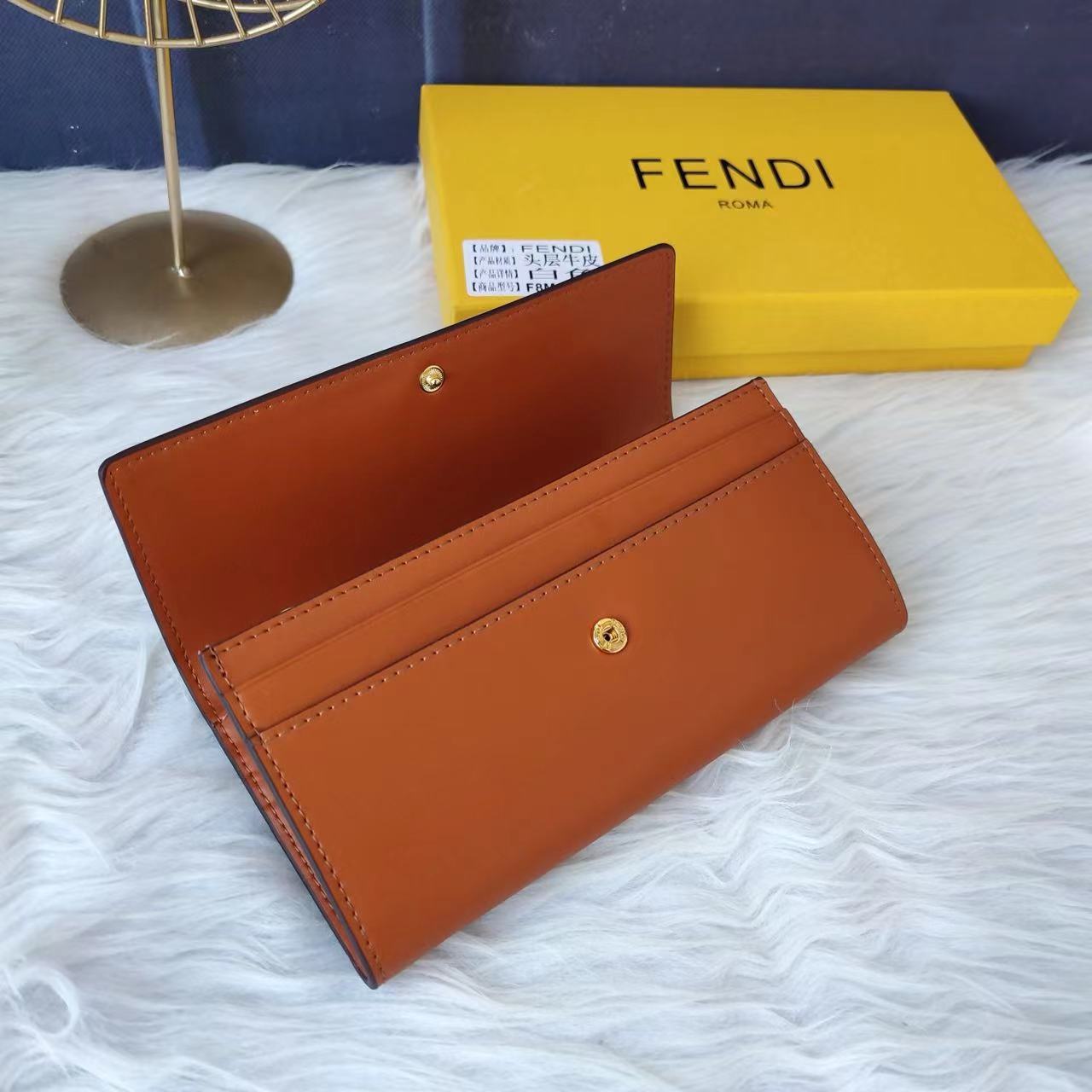 Fendi フェンディ  財布