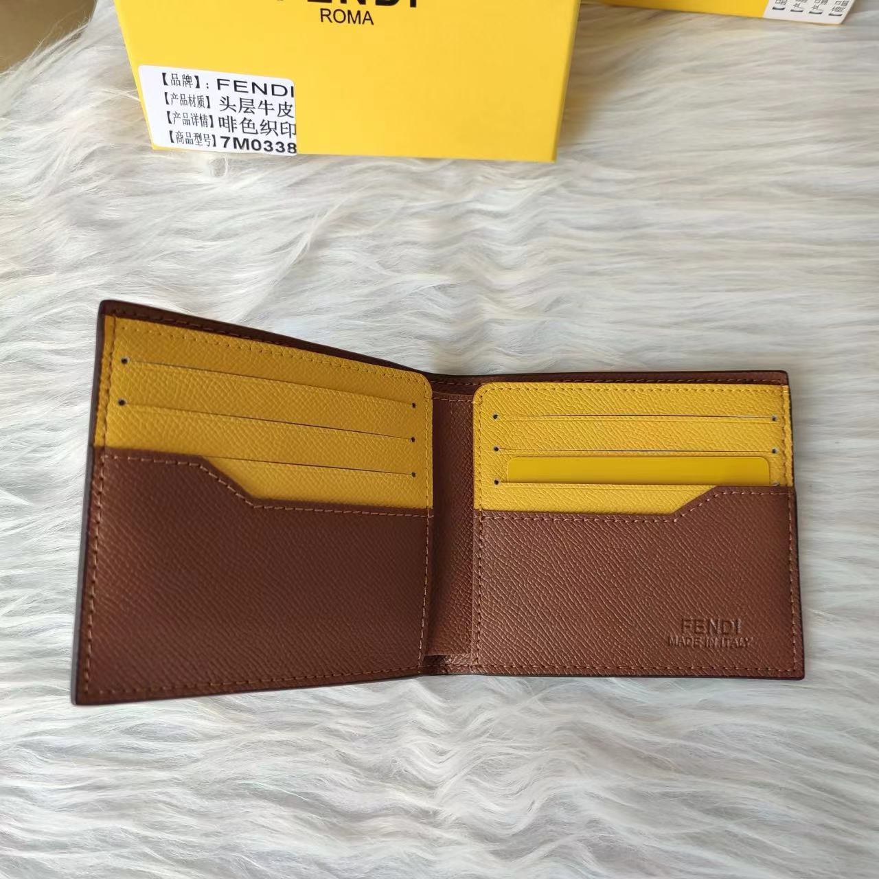 Fendi フェンディ  財布