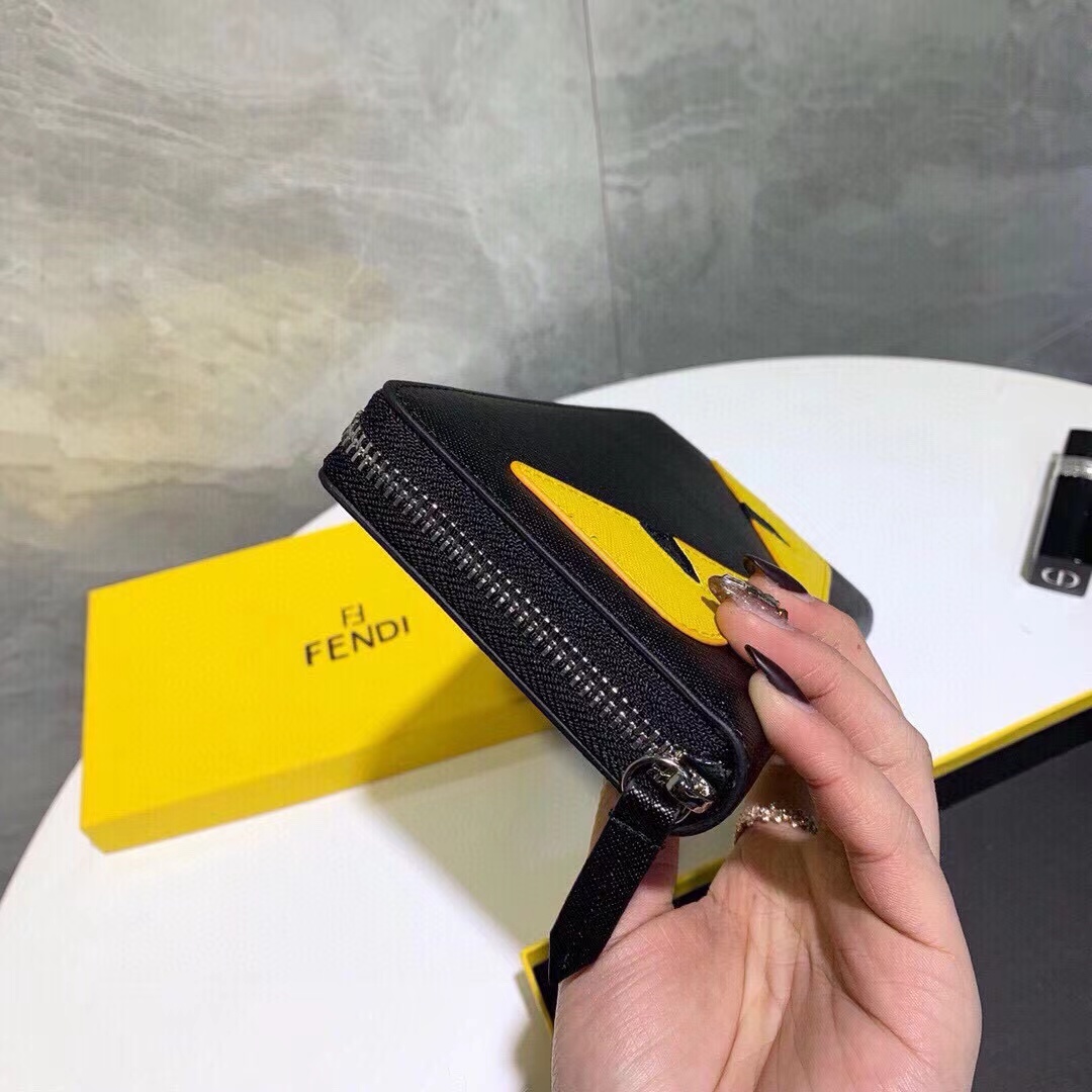 Fendi フェンディ  財布