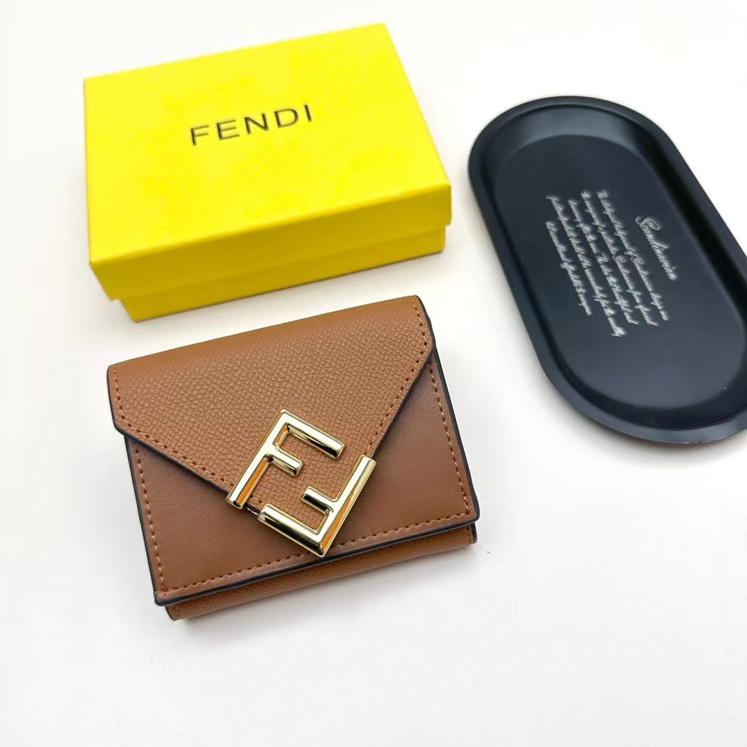 Fendi フェンディ  財布