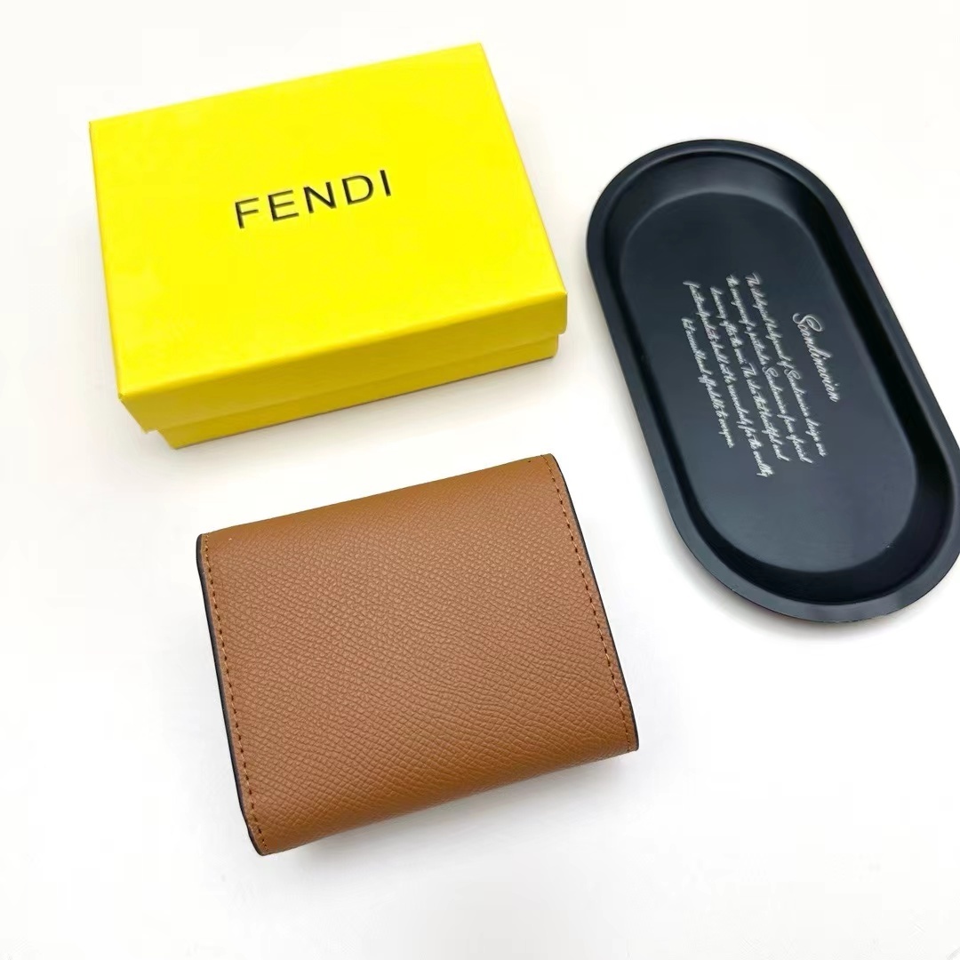 Fendi フェンディ  財布