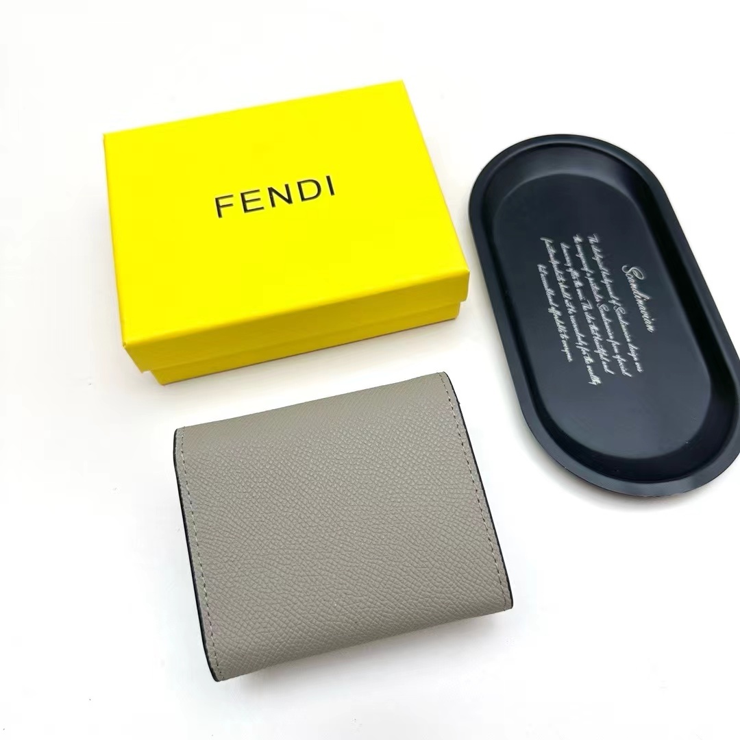 Fendi フェンディ  財布