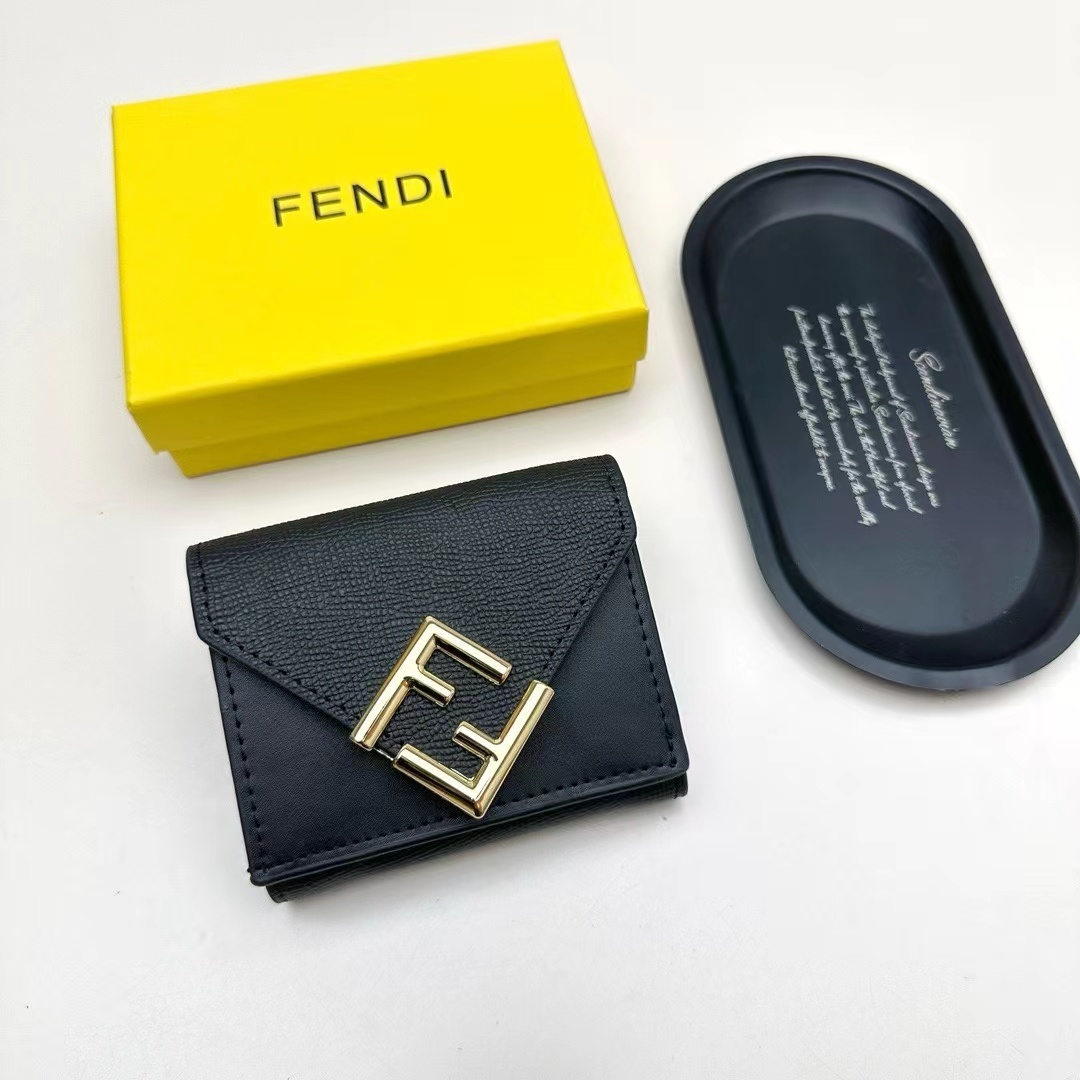 Fendi フェンディ  財布