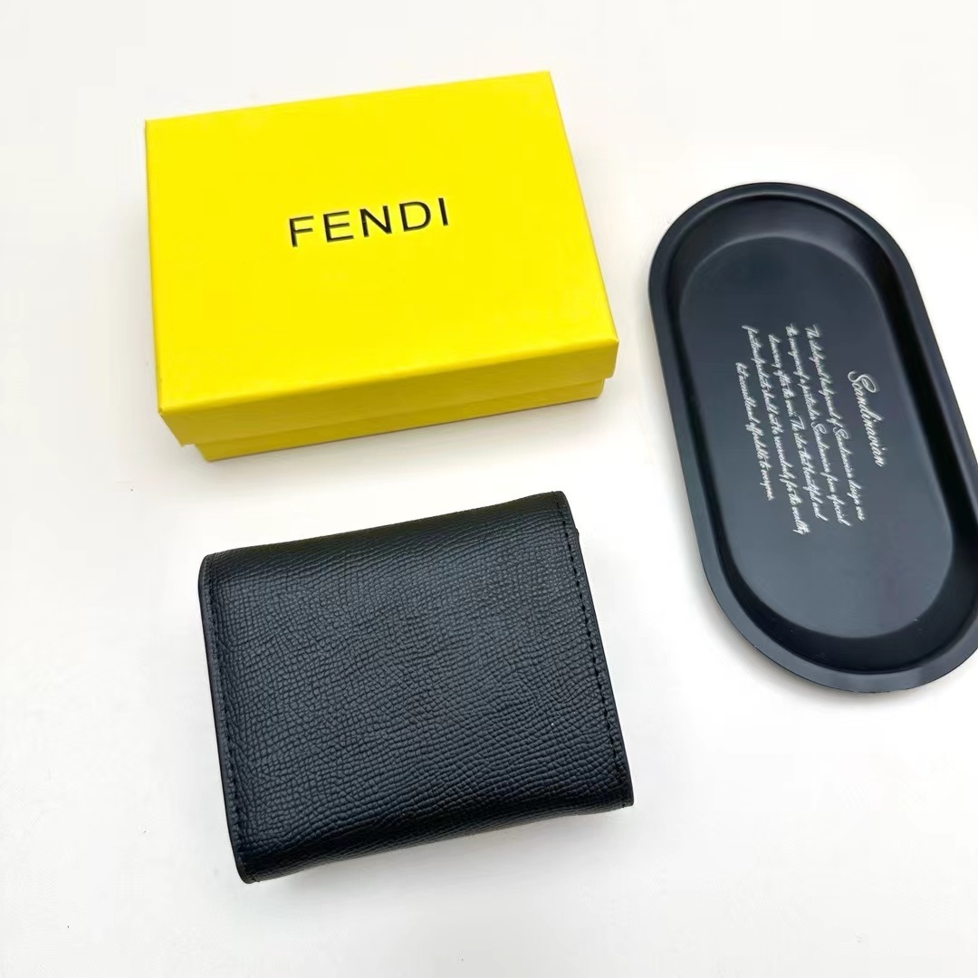 Fendi フェンディ  財布