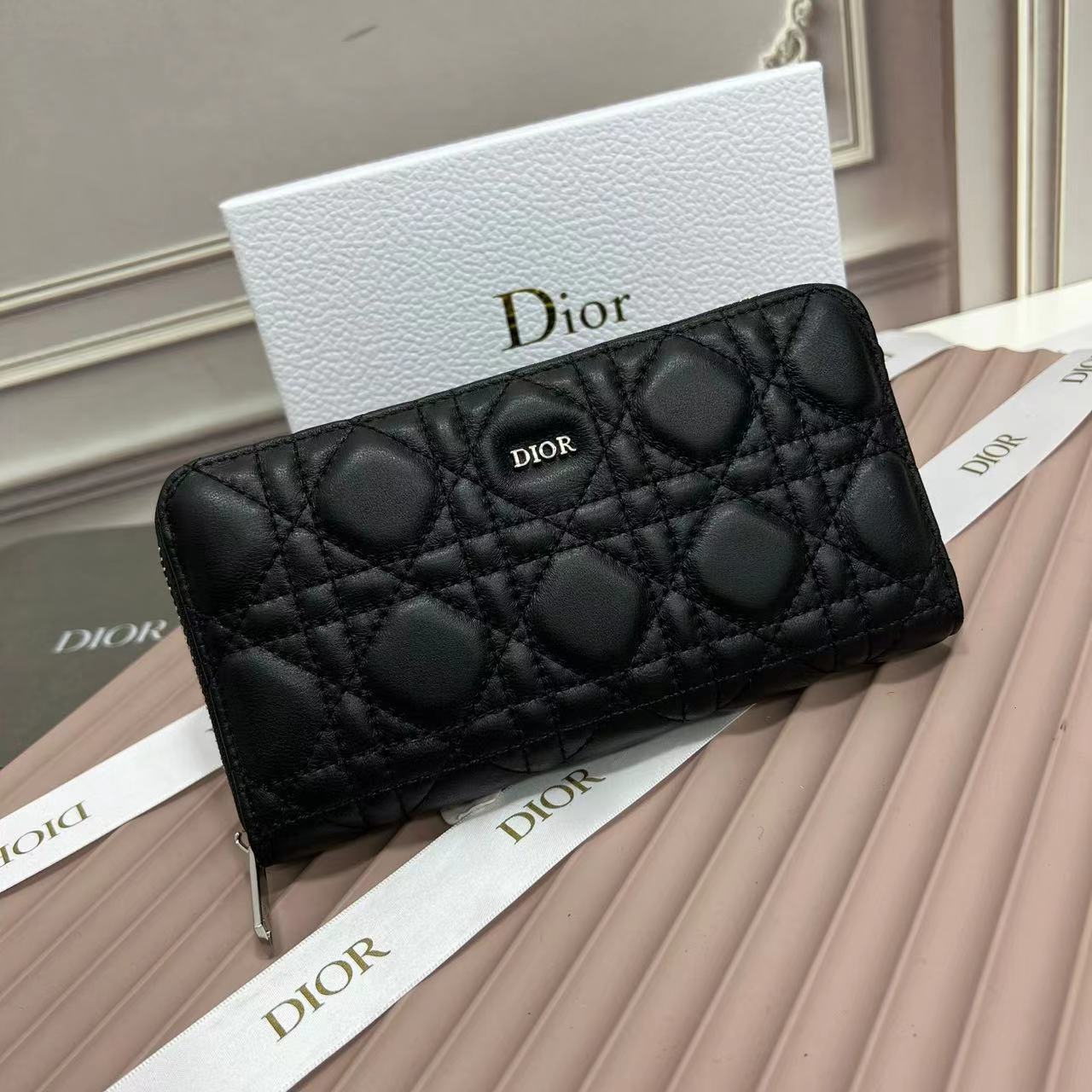 Fendi フェンディ  財布