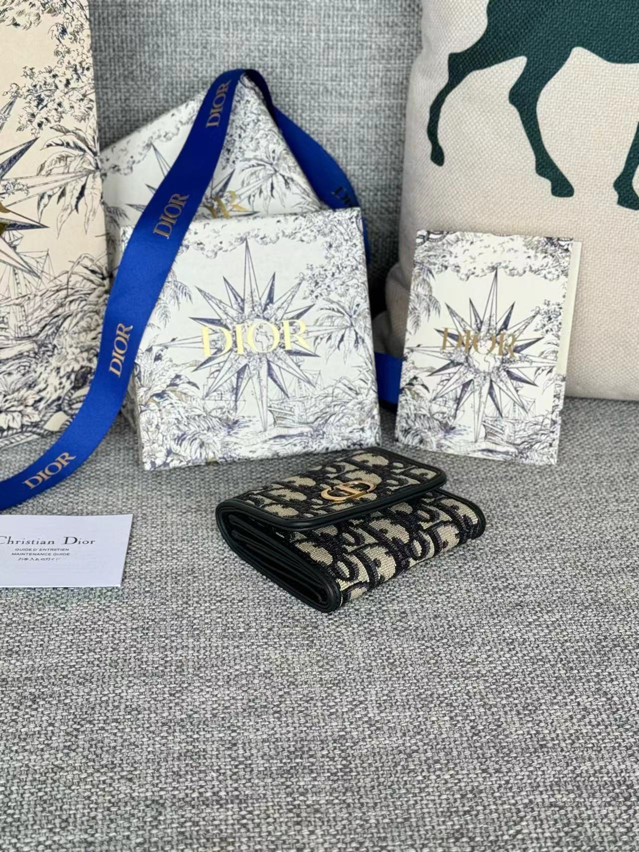 DIOR ディオール  財布