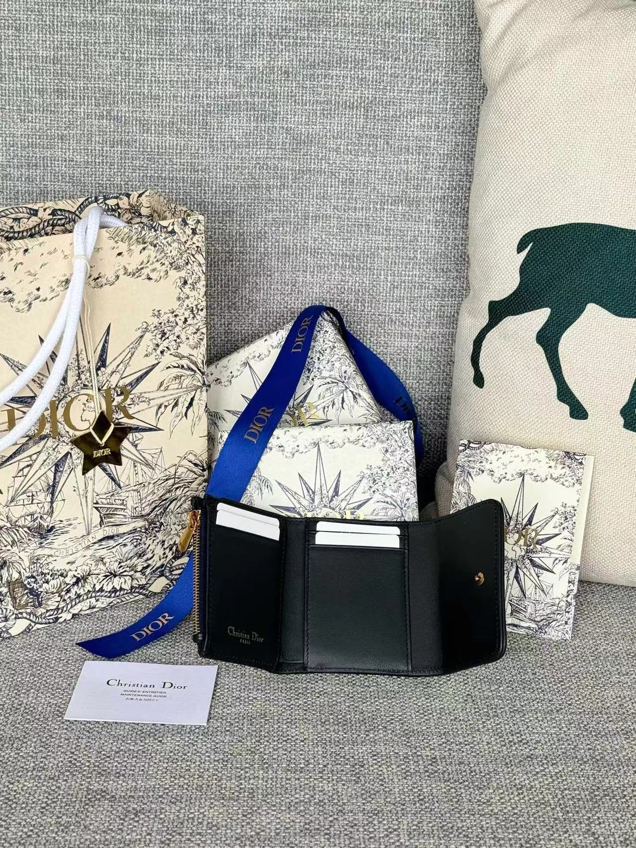 DIOR ディオール  財布