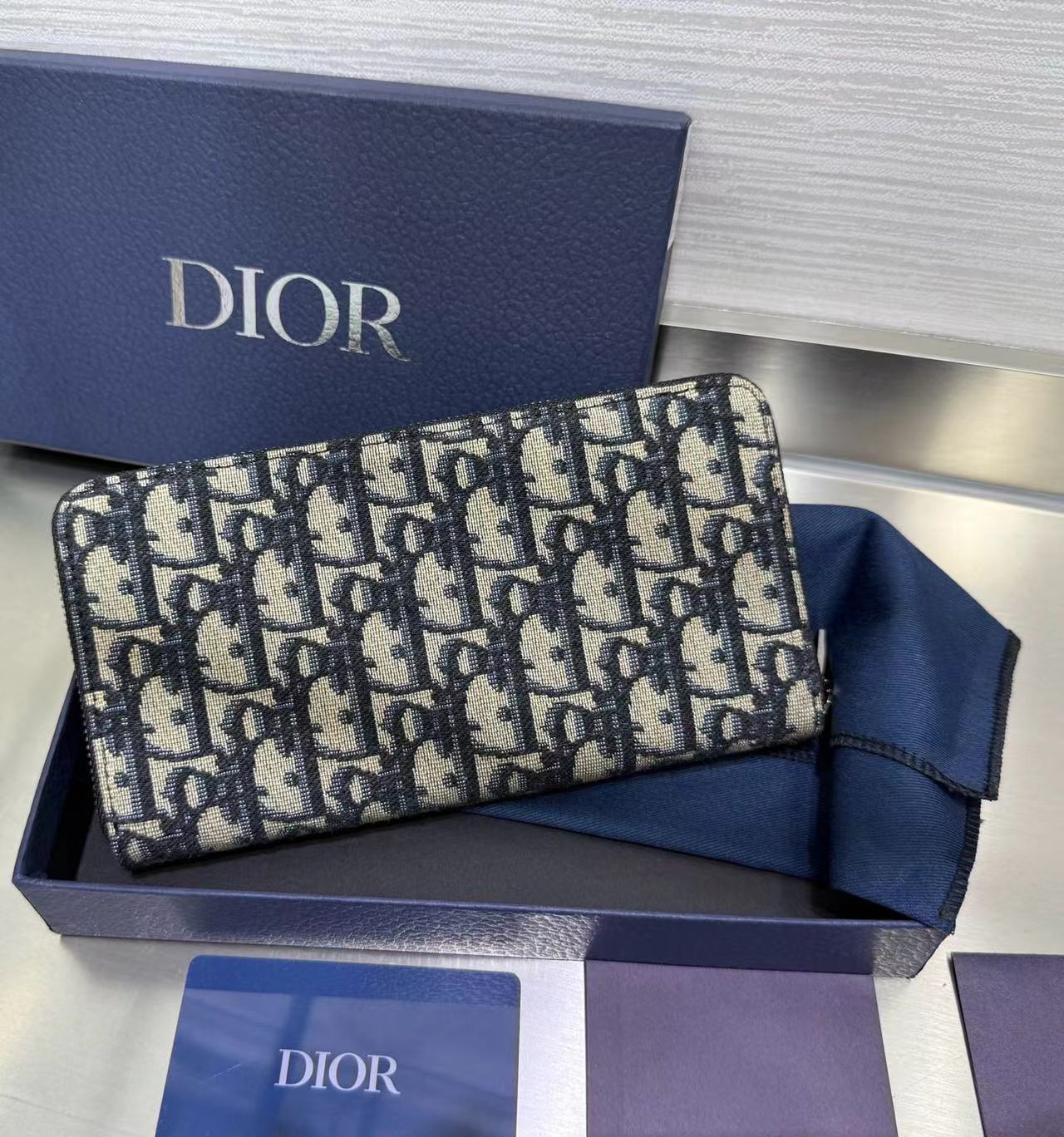 DIOR ディオール  財布