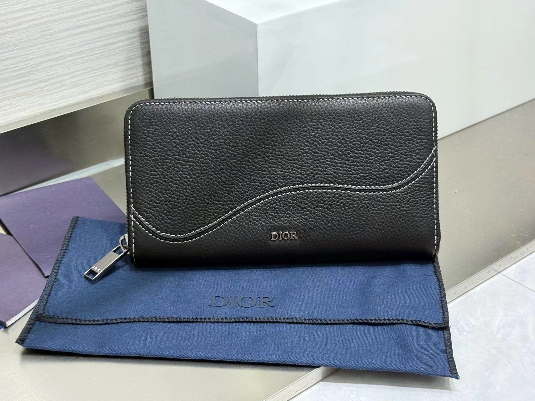 DIOR ディオール  財布