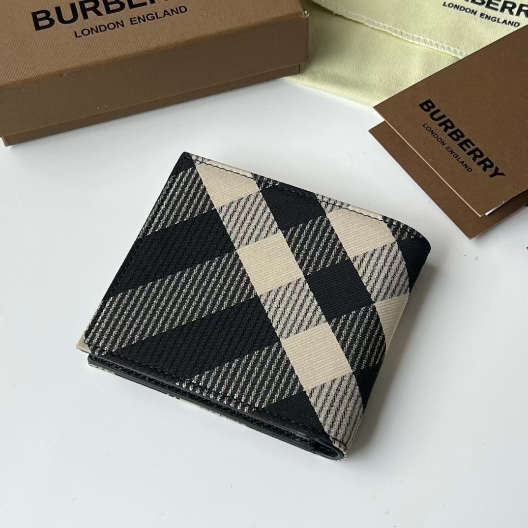 Burberry バーバリー  財布