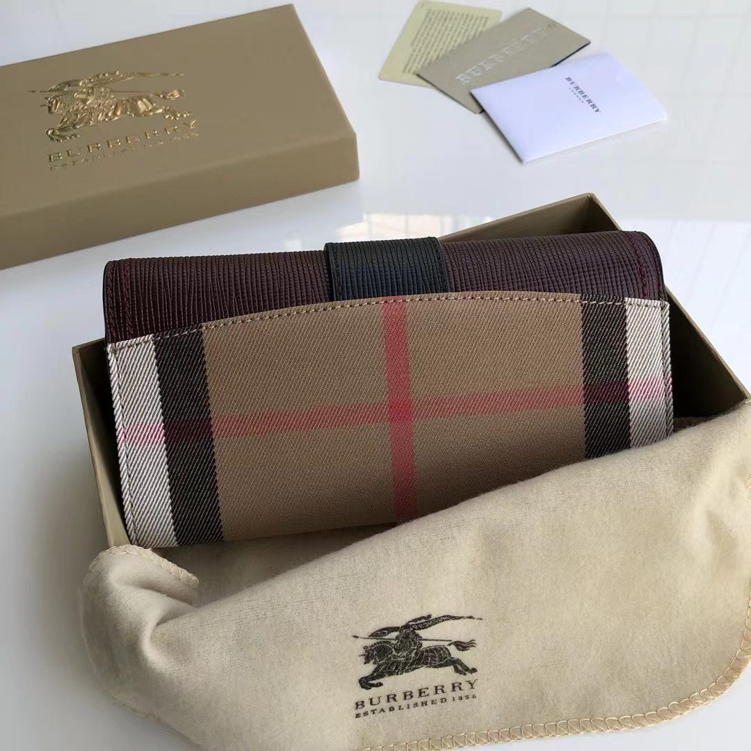 Burberry バーバリー  財布