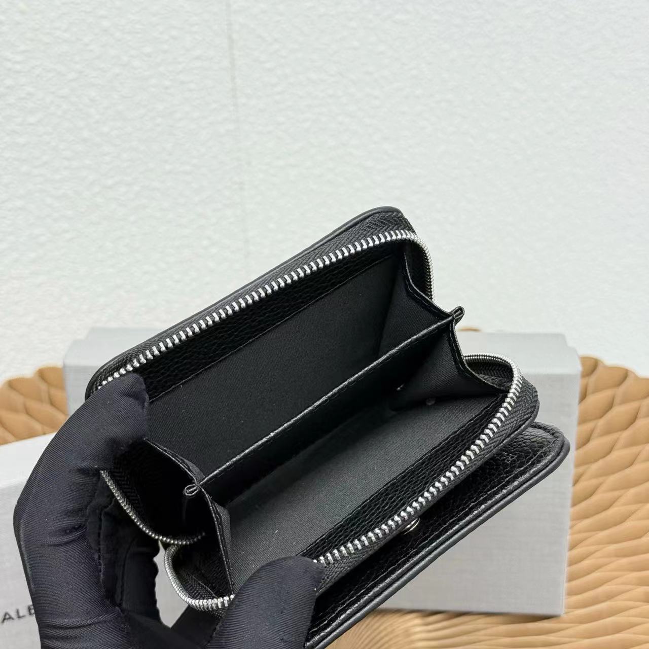 Balenciaga バレンシアガ  財布