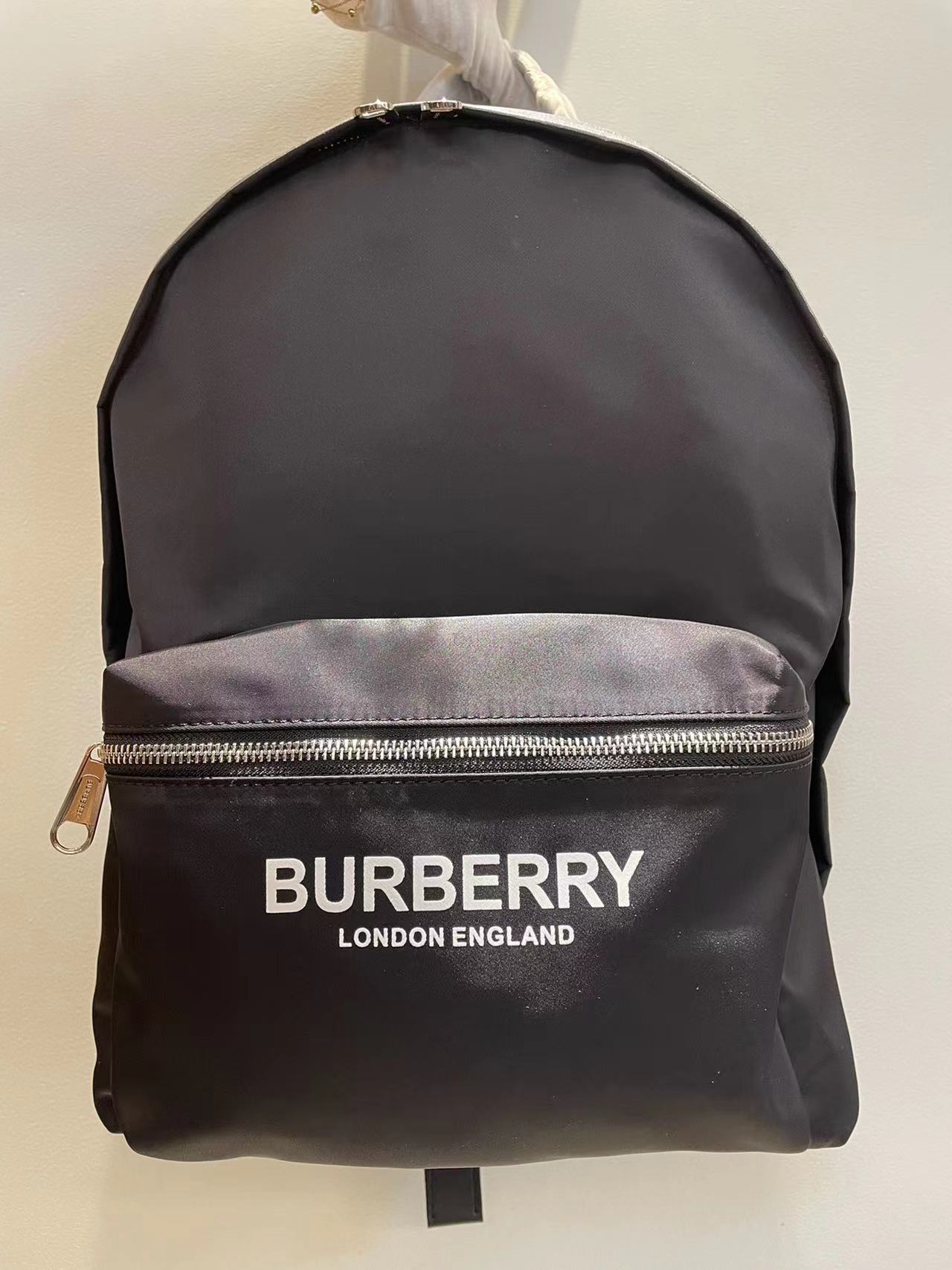 Burberry バーバリー  バッグ