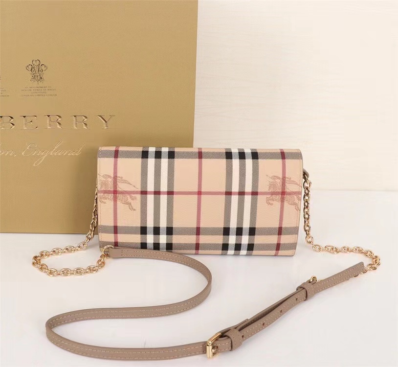 Burberry バーバリー  バッグ
