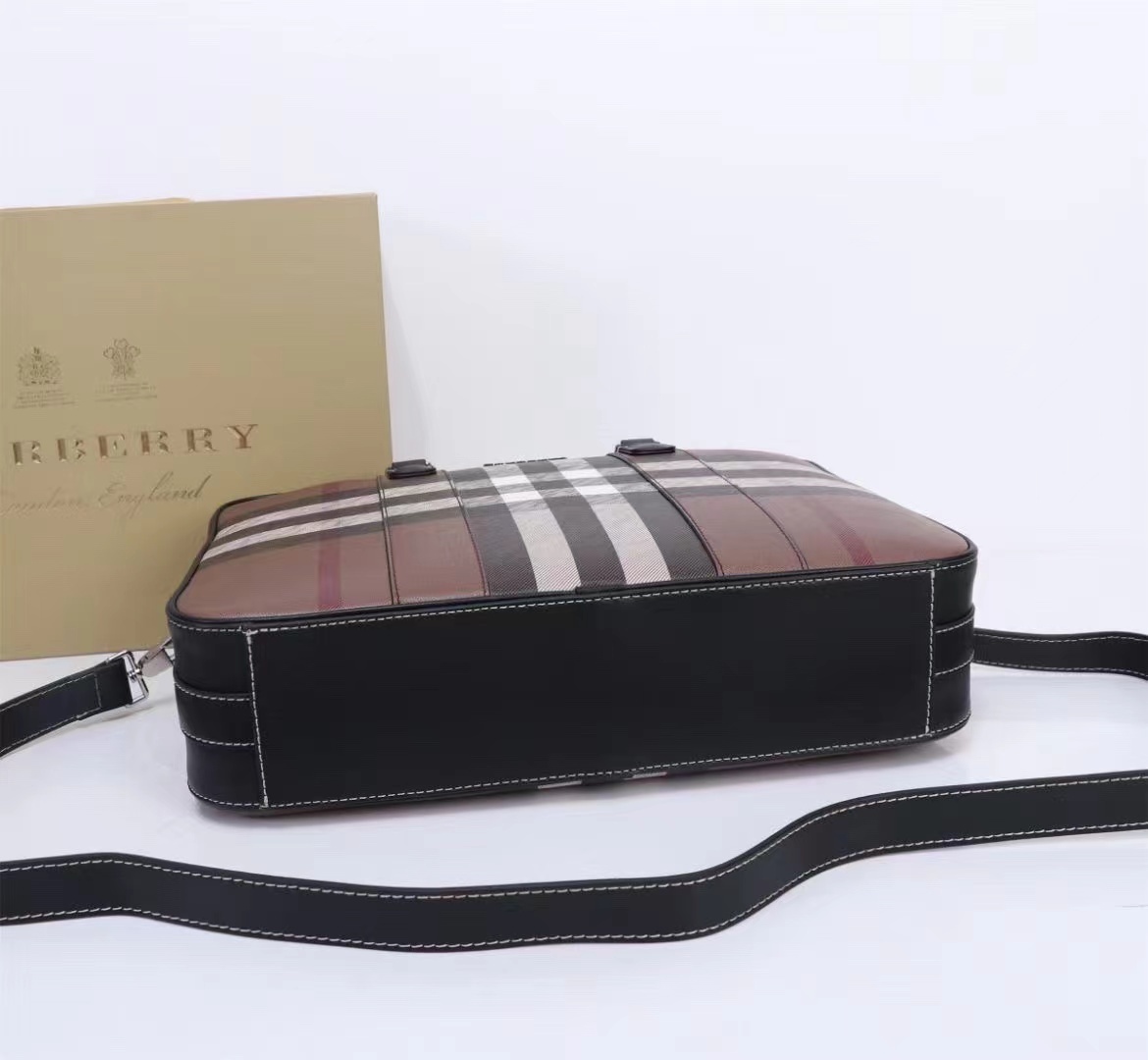 Burberry バーバリー  バッグ