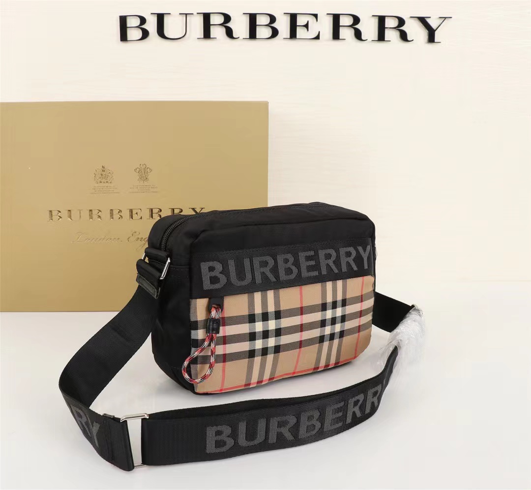 Burberry バーバリー  バッグ