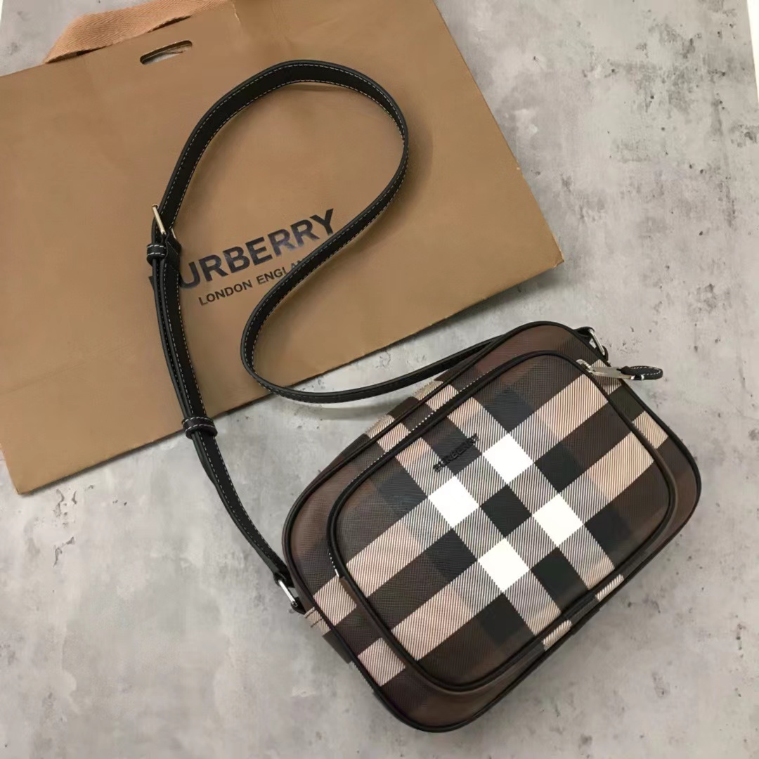 Burberry バーバリー  バッグ
