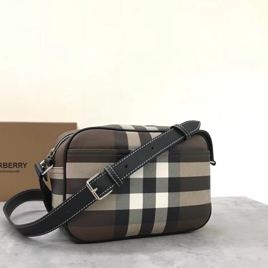 Burberry バーバリー  バッグ
