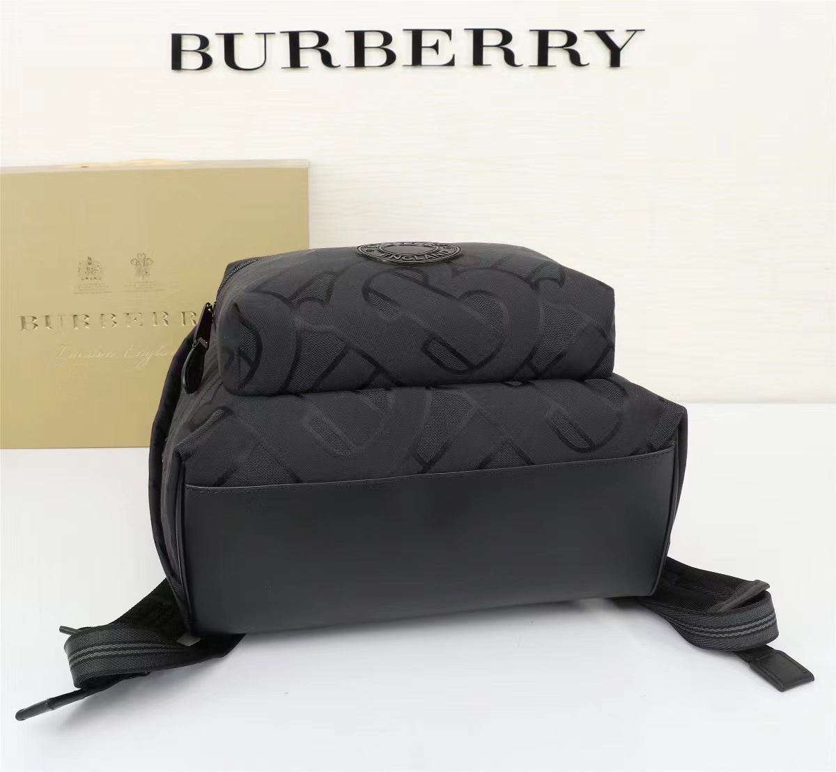 Burberry バーバリー  バッグ