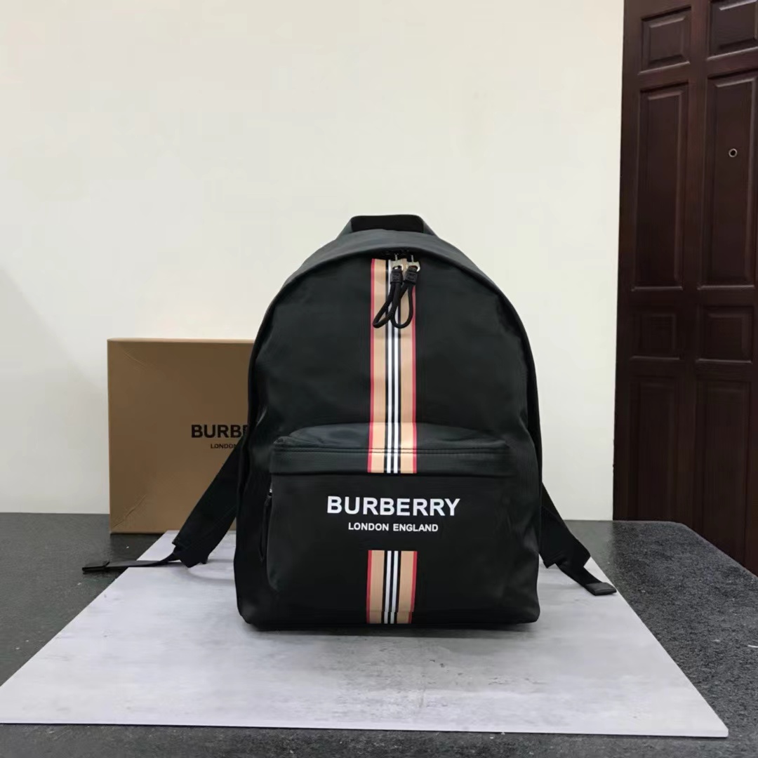 Burberry バーバリー  バッグ