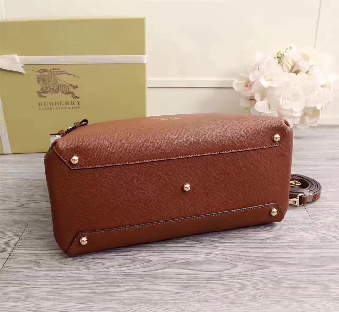 Burberry バーバリー  バッグ