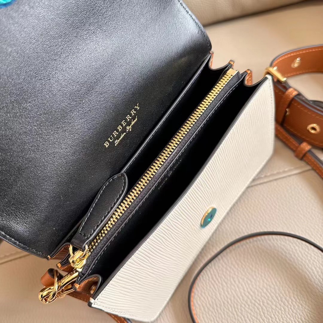 Burberry バーバリー  バッグ