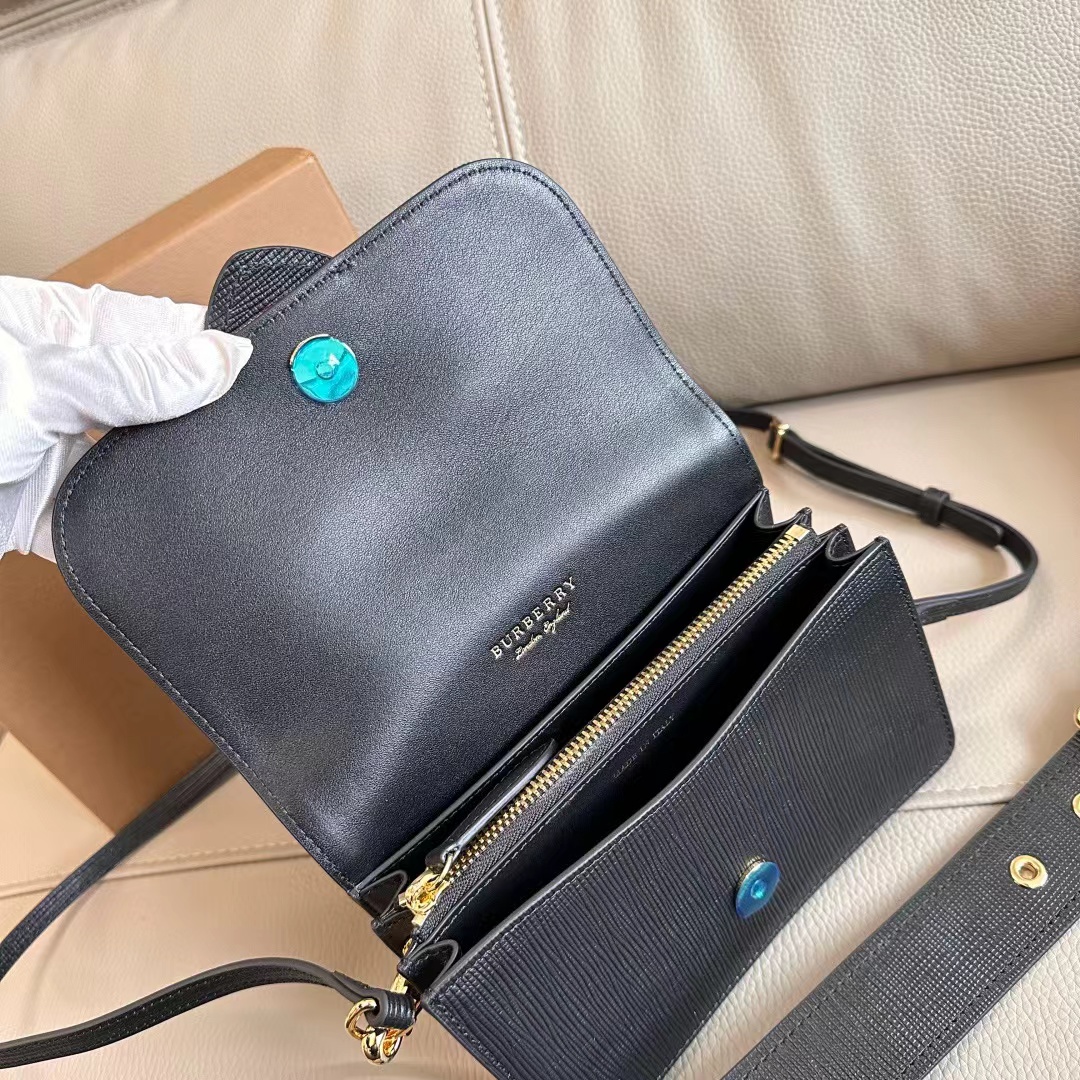 Burberry バーバリー  バッグ